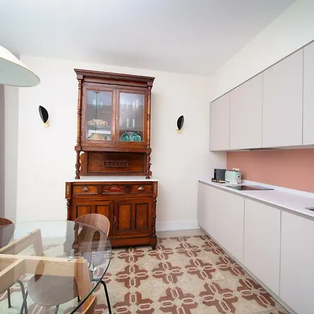 Habitavit En * Caces