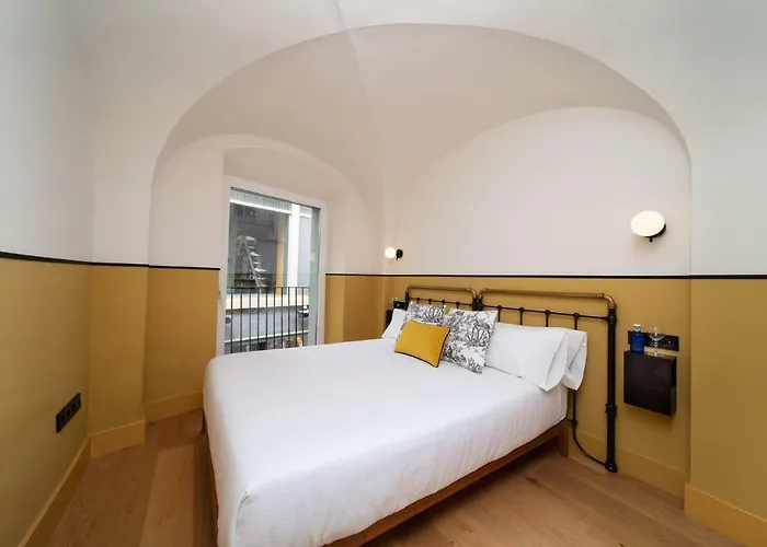 Апартаменты Habitavit En Касерес